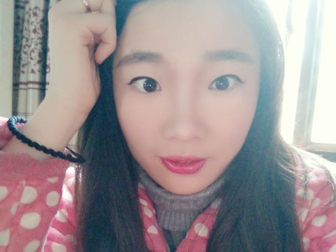 蕾蕾求人疼～海报