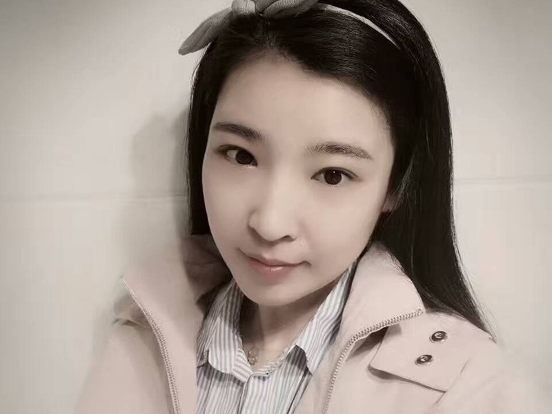 小桃*q的主播海报
