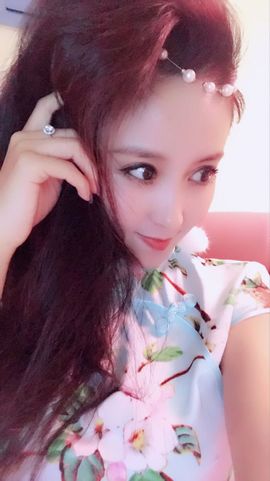 魅丽晴儿主播照片