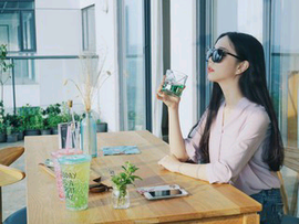 玲珑小影仙女下凡主播照片