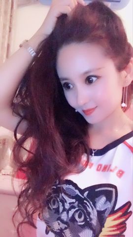 魅丽晴儿主播照片