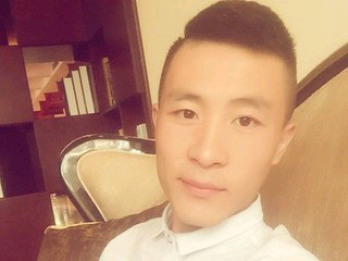 『不贰家族』、柒哥的主播照片