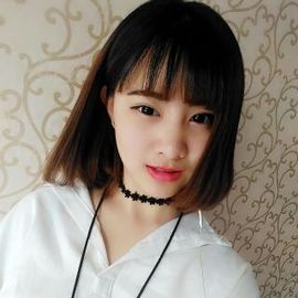 只是张蝶主播照片