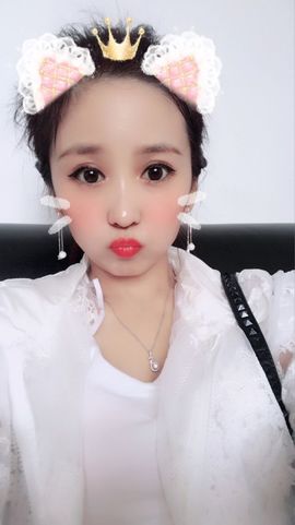 魅丽晴儿主播照片