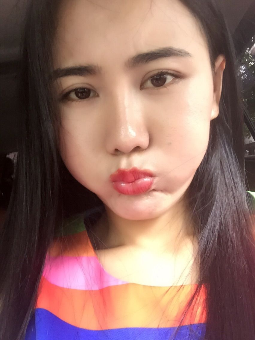 缅腾翡翠的主播照片