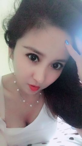 魅丽晴儿主播照片