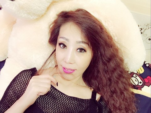 冷咖妃海报