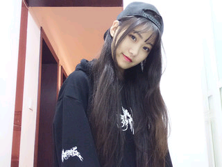 阳光无敌r的主播照片