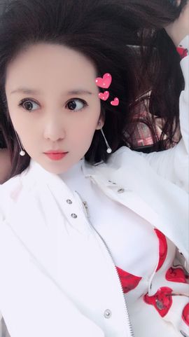 魅丽晴儿主播照片