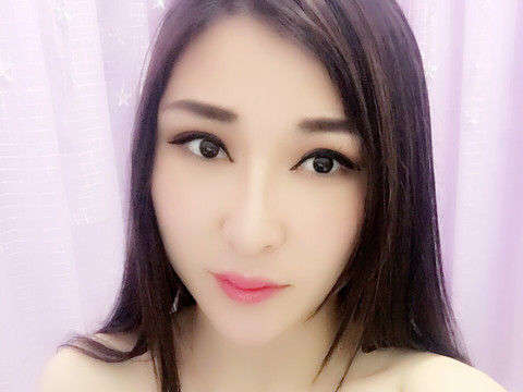 👄伴你一生👄海报