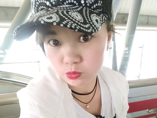 時尚裝飾w的主播照片