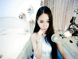 愚念灯火阑珊处主播照片