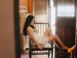 荣威哥主播照片