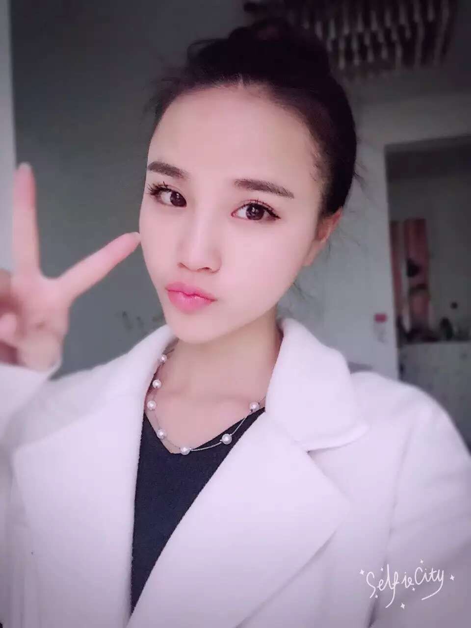 风中的风铃的图片