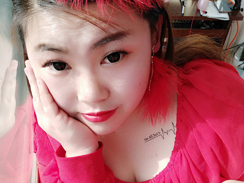 昵称违规，请重新修改海报