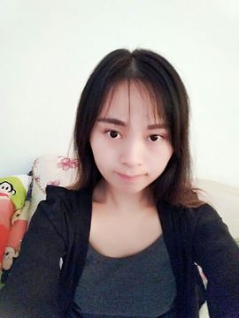 盛开的白玫瑰主播照片
