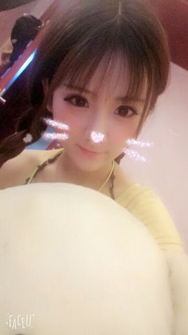 萌三岁❤主播照片