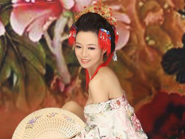 玉谣笑口常开快乐成长主播照片