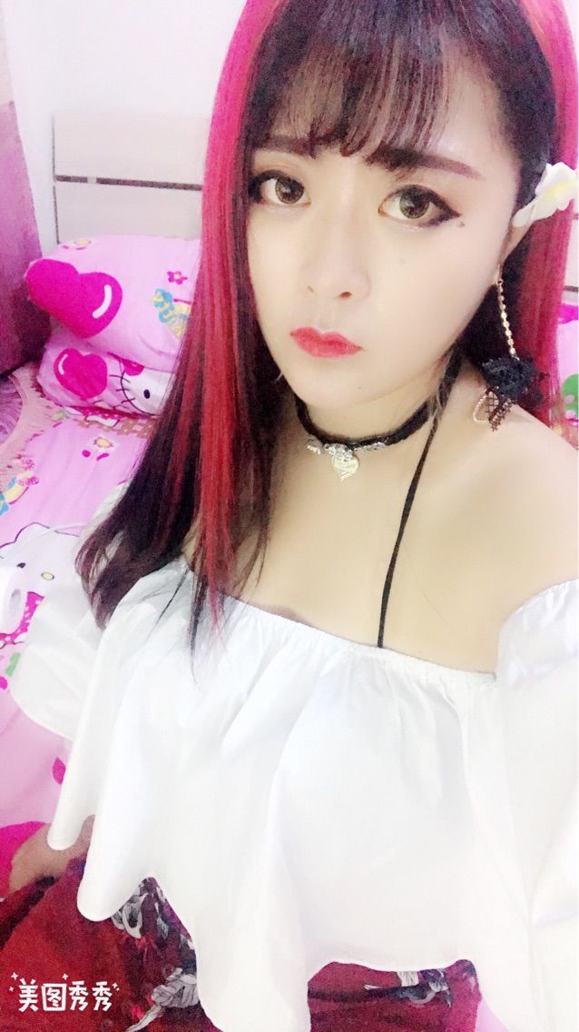 。诺言。。的主播照片