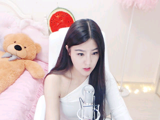 抓个美女的主播照片