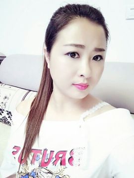 曼娜丽莎主播照片