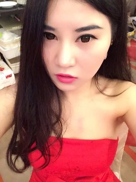 唱歌的糖糖主播照片