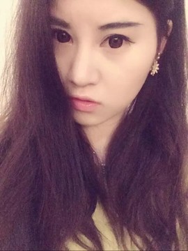 唱歌的糖糖主播照片