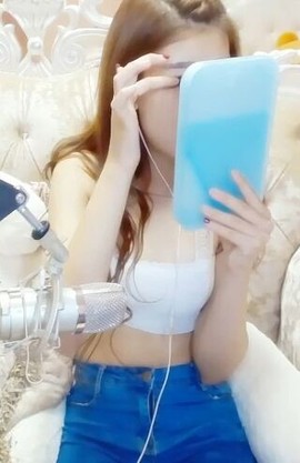 シ灬弑☀神冷.疯主播照片