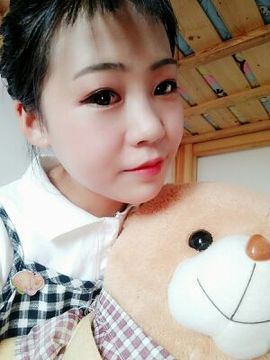 稚于i主播照片