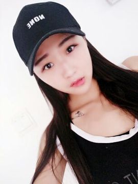 小懒懒~主播照片
