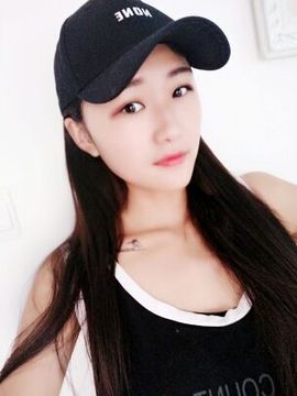 小懒懒~主播照片