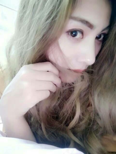 *苏荷☜主播照片