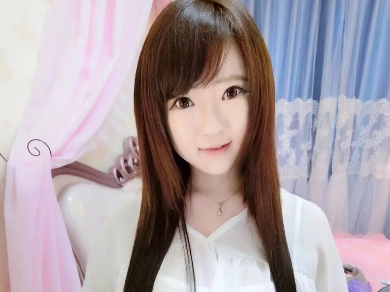 小彤彤啊的主播海报
