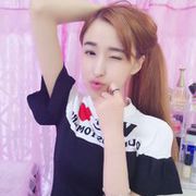 我爱笑笑她也爱我海报