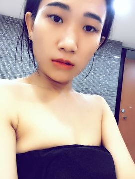 🙈`黄小言.主播照片