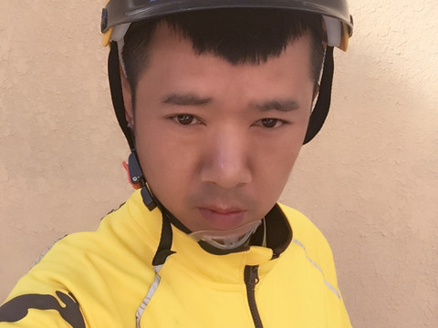 挑战一年不关直播海报