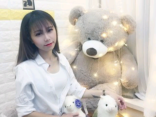 洪老大想取老婆的主播照片