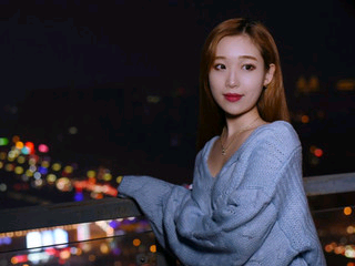空。黑的主播照片