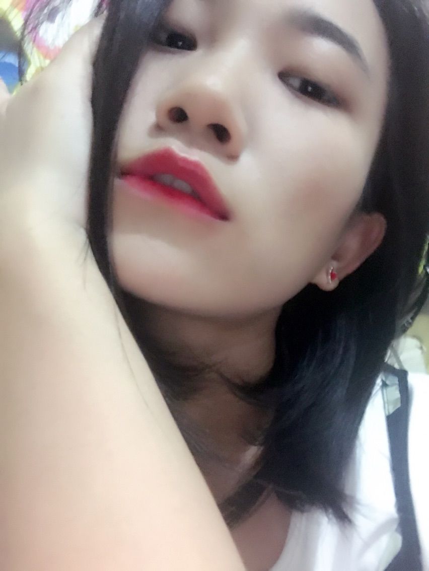 🙈`黄小言.的主播照片
