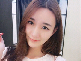 李培来主播照片