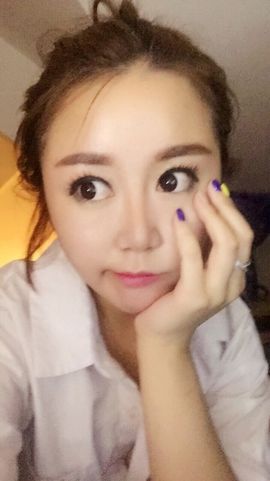 狐狸的九条尾巴主播照片