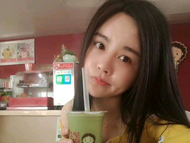 93258902主播照片