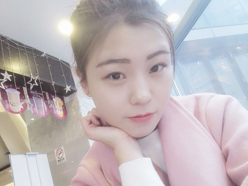 😘躲猫猫👑的主播海报