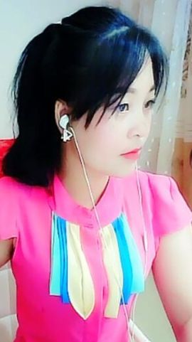 蚀骨💋冷美人主播照片
