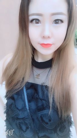 萌萌哒胖苗主播照片