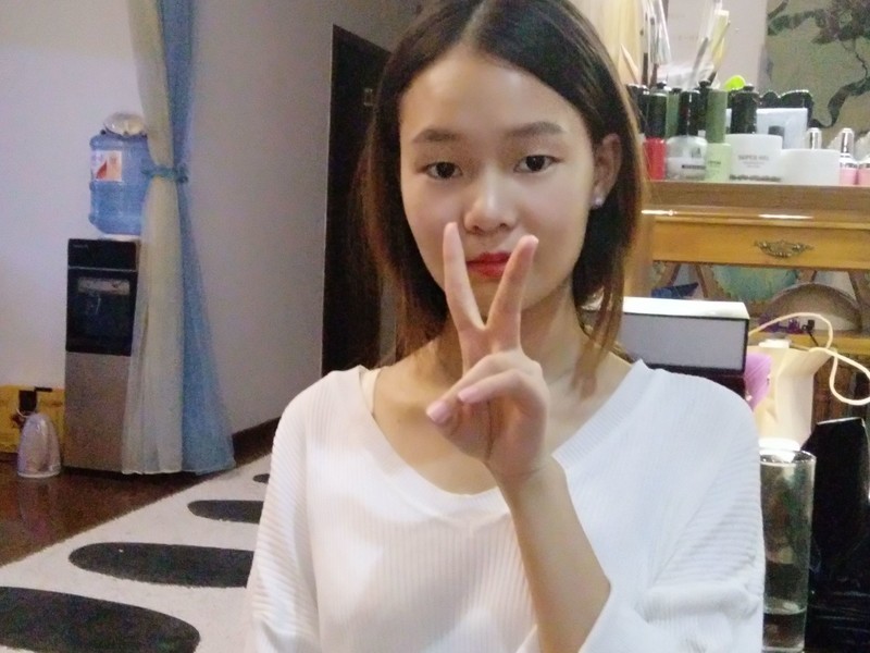 杨扬cc的主播海报