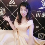 红妆为谁倾
