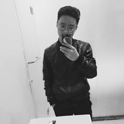 扑克脸a海报