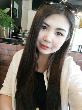 L.六月主播照片