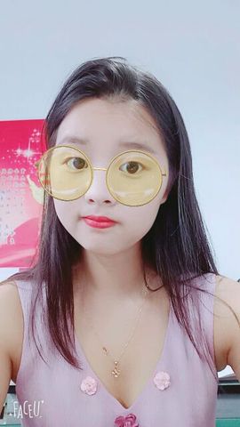 小夕求守护主播照片